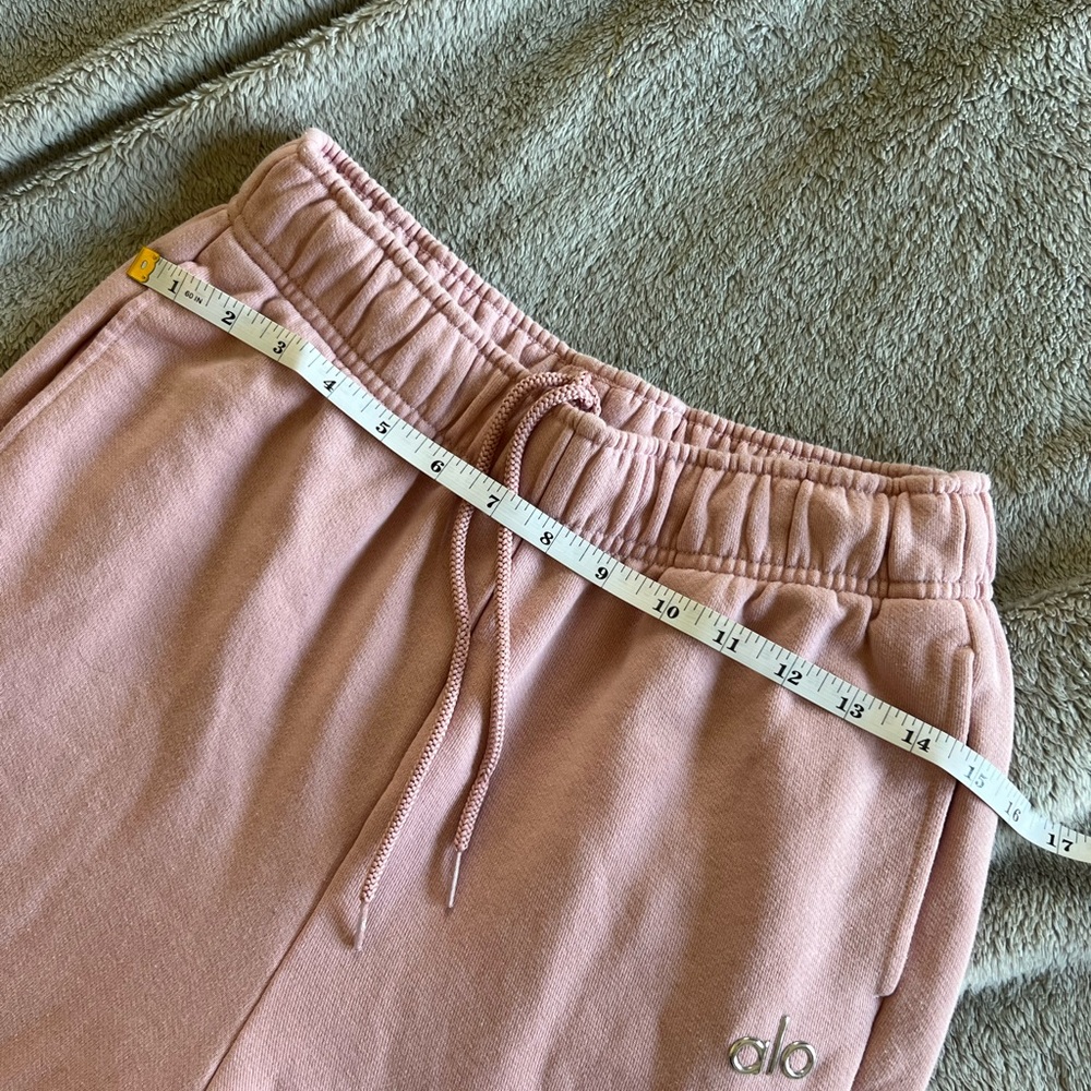 Alo Yoga Accolade Sweatpants Vintage Pink Small - Picture 6 of 10